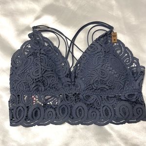 Victoria’s Secret Pink - NWT blue/gray bralette - size medium